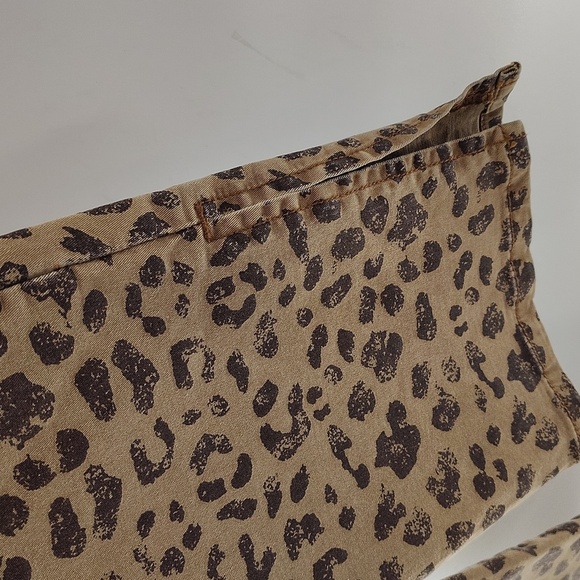 Tru Luxe Jeans Size 12 Animal Printed Hi Waisted Straight Jean with Inseam Slit - Picture 7 of 13